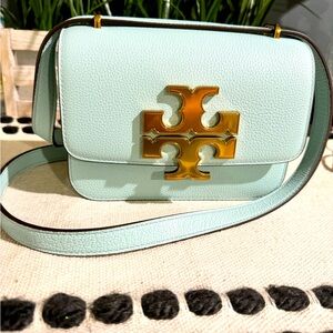 Authentic Brand new Tory Burch small Eleanor pebbled bag in “sky”.